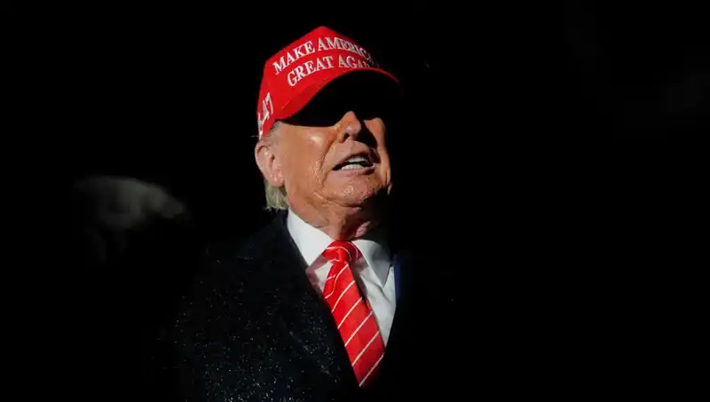Yüksek Mahkeme, Trump'a Göçmenlerin Yasal Statüsünü İptal Yetkisi Verdi