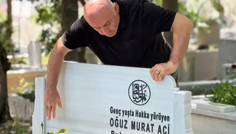 Aci Ailesi, Babalar Günü'nde Unutulmaz Bir Hüzünle Yüzleşti
