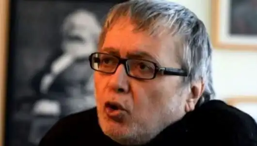 Hikmet Çetinkaya: Başarılarıyla Göz Dolduran Bir Liderin Yolculuğu