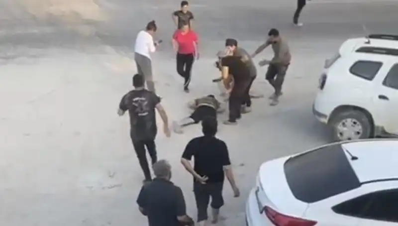 Hatay'da Kavga Faciası: Hayatını Kaybeden Gencin Dramı