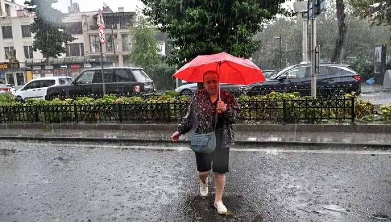 Sarı Kodlu Yağış Uyarısı: Meteorolojiden Önemli Açıklamalar Geldi
