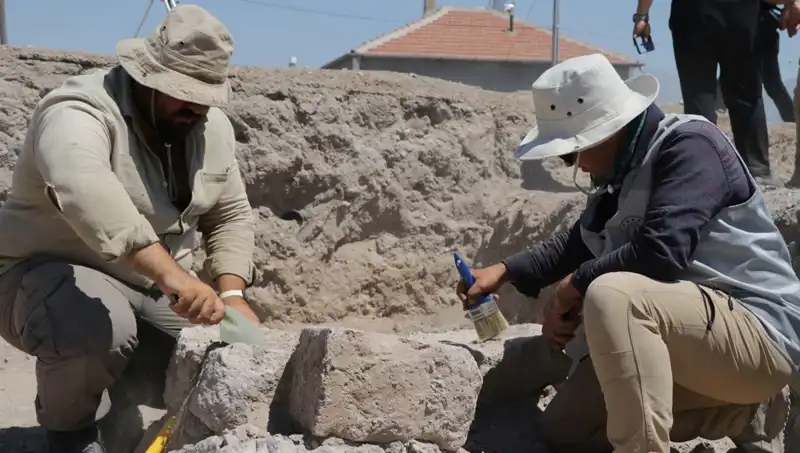 İç Anadolu'daki Mozaik Kazısında Hayranlık Verici Keşifler