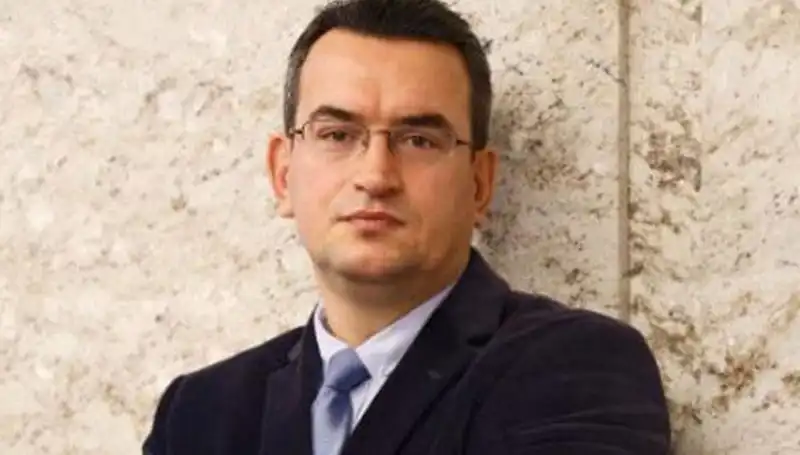 Metin Gürcan: DEVA Partisi’nin Kurucu Üyesi Kimdir?