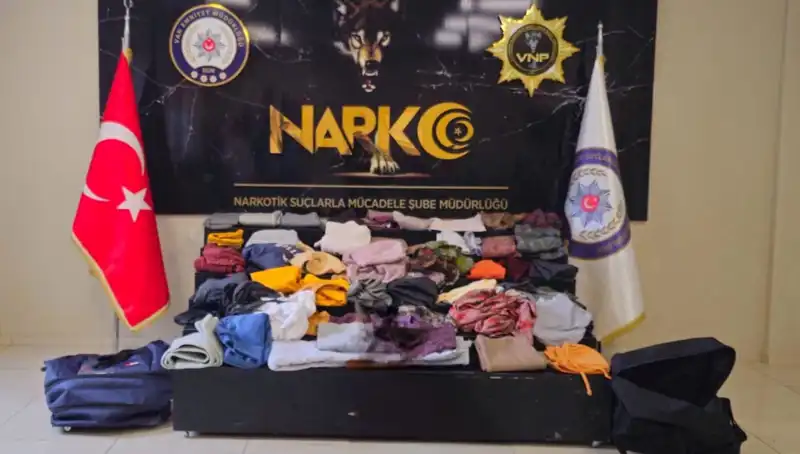 32 Kilo Metamfetamin ile Yakalanan Şüpheli, Madde Bağımlılığına Dikkat Çekti