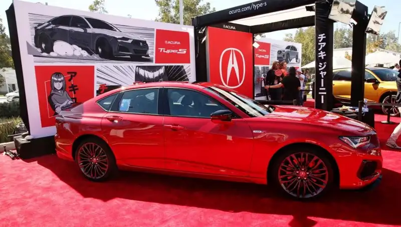 Honda, Güvenlik İhlalleri Nedeniyle Yüzlerce Bin Araç Geri Çağırıyor