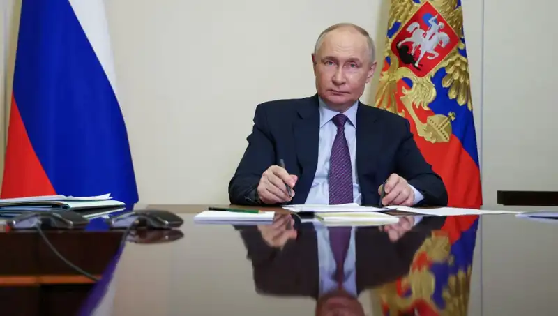 Putin’in Esad’ı Suriye’de Tutma Stratejisi Nedir?
