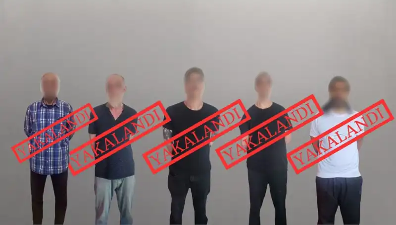 Kırmızı Bültenle Aranan İki Şüpheli, Türkiye'ye iade edildi