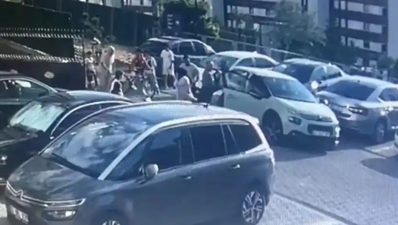Trabzon'da Şok Olay: Eşi ve Yakınlarına Araçla Saldırı Gerçekleşti