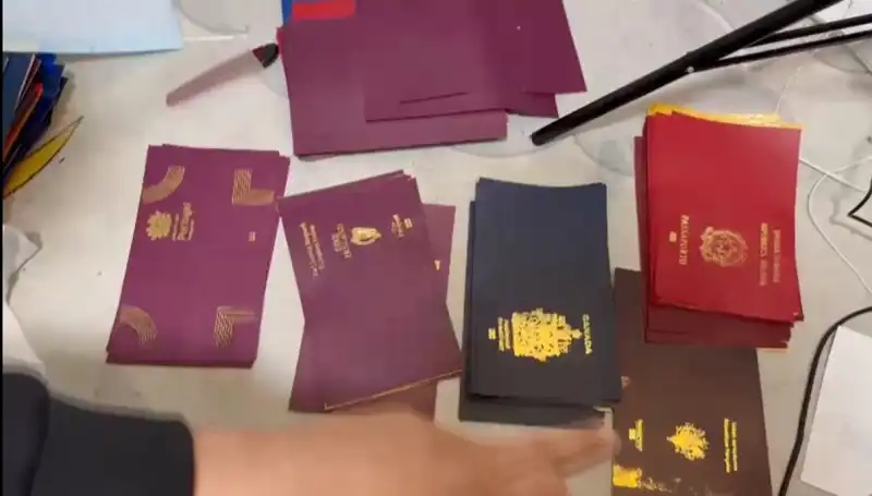 Sahte Pasaport ve Diğer Belgeleri Üretenlere Devlet Operasyonu!