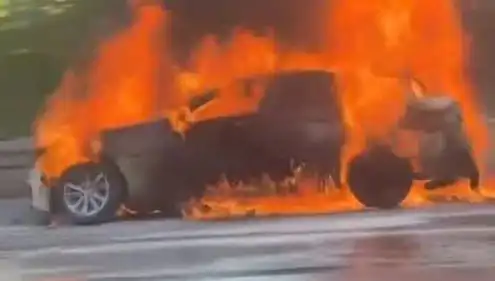 15 Temmuz Şehitler Köprüsü'nde Araç Yangını: Trafiği Felç Eden Anlar