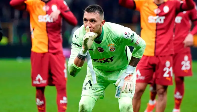 Muslera'nın Yerine Geçmesi Beklenen Yıldız Adayı Belirlendi