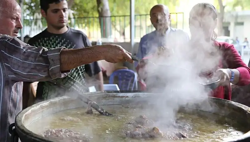 Gadir-i Hum Bayramı Kutlamaları: Anlamı, Gelenekleri ve Mesajları