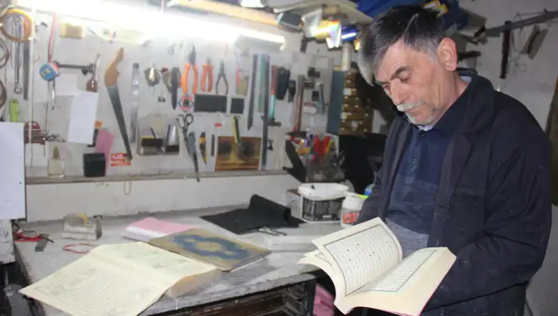 Geleneksel El Sanatları Tehlikede: Çırak Yetiştirmeyen Meslekler Gözden Kayboluyor