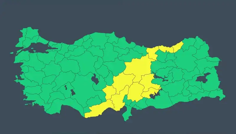 Türkiye'nin 11 İlinde Sağanak ve Fırtına Alarmı: Vatandaşlar Dikkat!